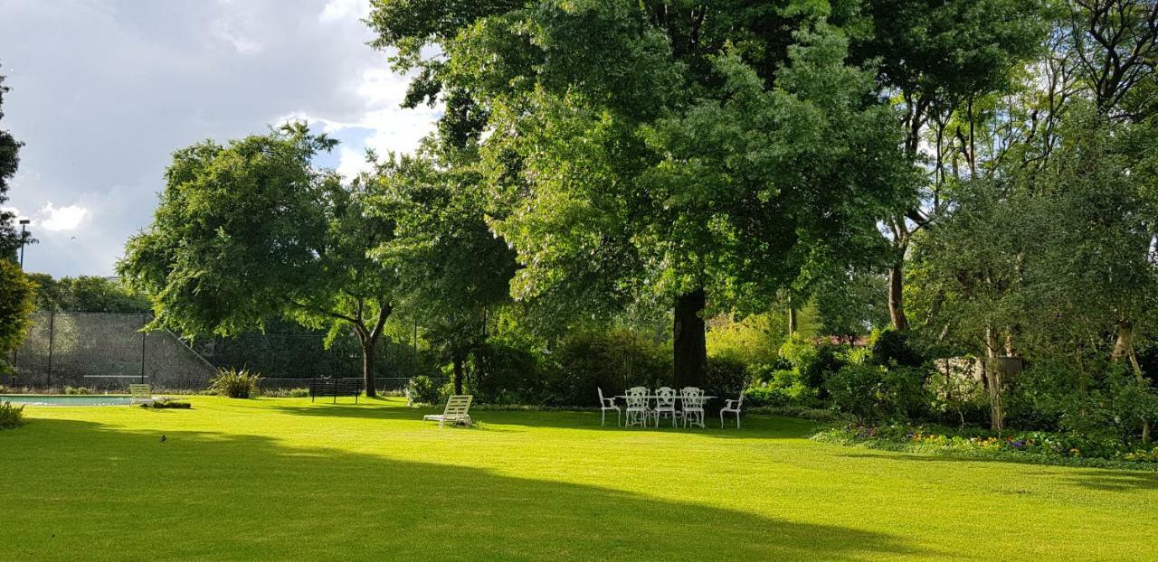 A Peaceful Retreat Bed & Breakfast Сандтон Екстер'єр фото