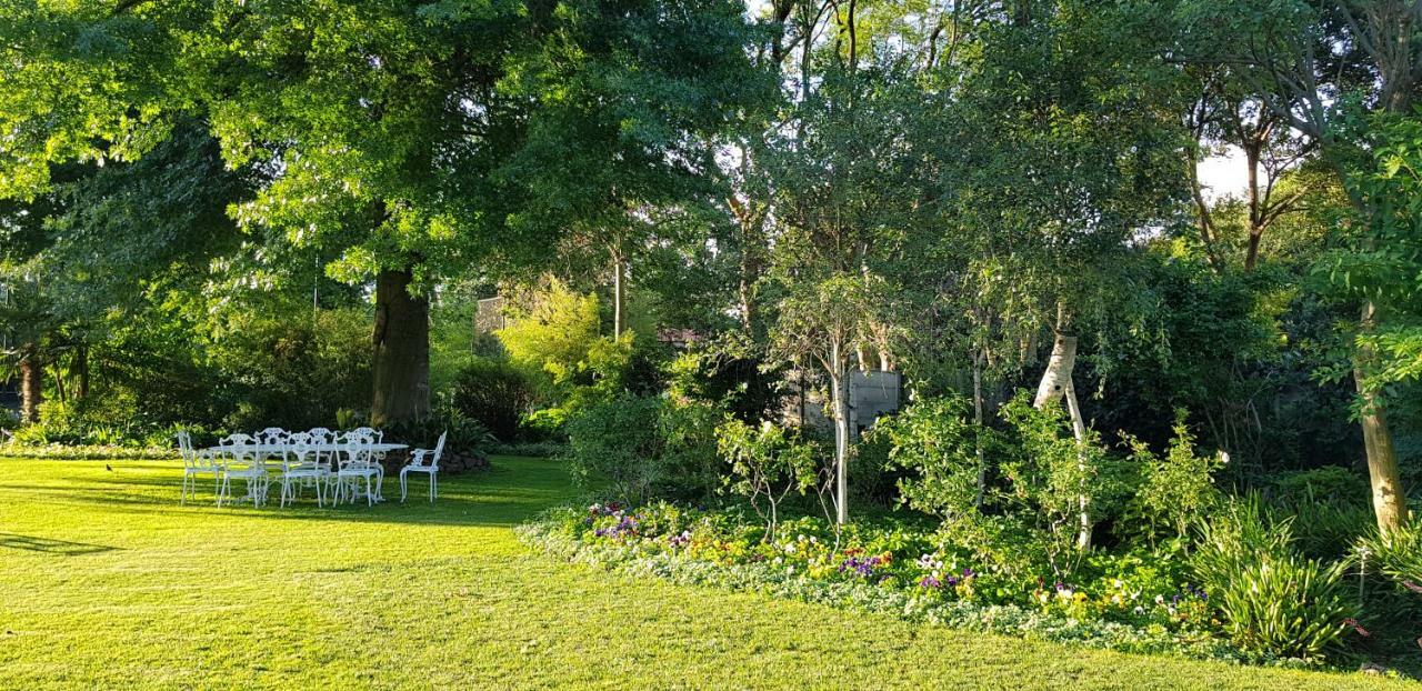 A Peaceful Retreat Bed & Breakfast Сандтон Екстер'єр фото